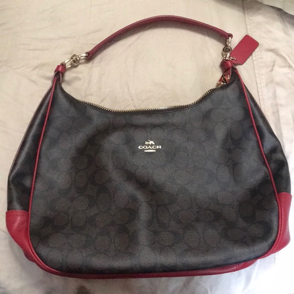 Coach shoulder bag - Picture 1 of 3